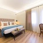 מלון Real By Recordis 4*