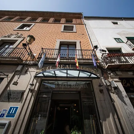 Real By Recordis 4*