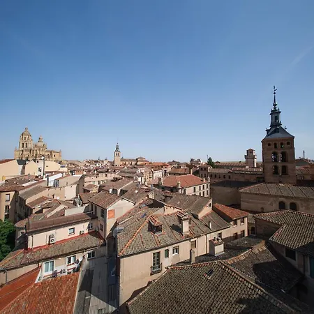 Real By Recordis Сеговія