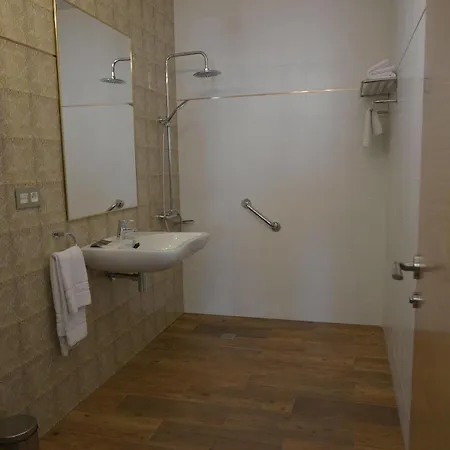 Hotel Real By Recordis Segovia