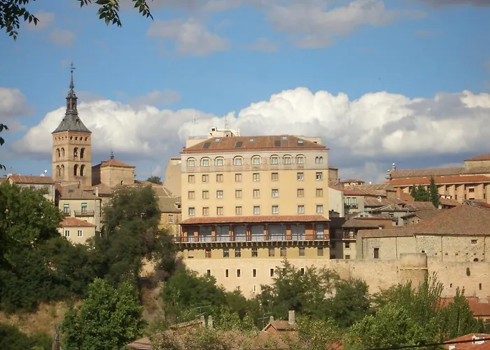 Real By Recordis Сеговія