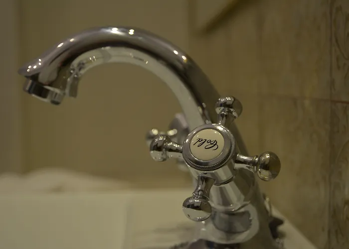 Real By Recordis Готель Сеговія