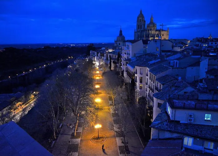 Real By Recordis فندق 4*