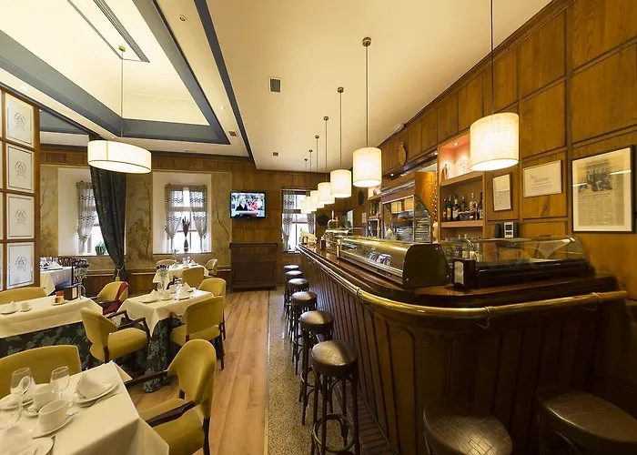 Готель Real By Recordis